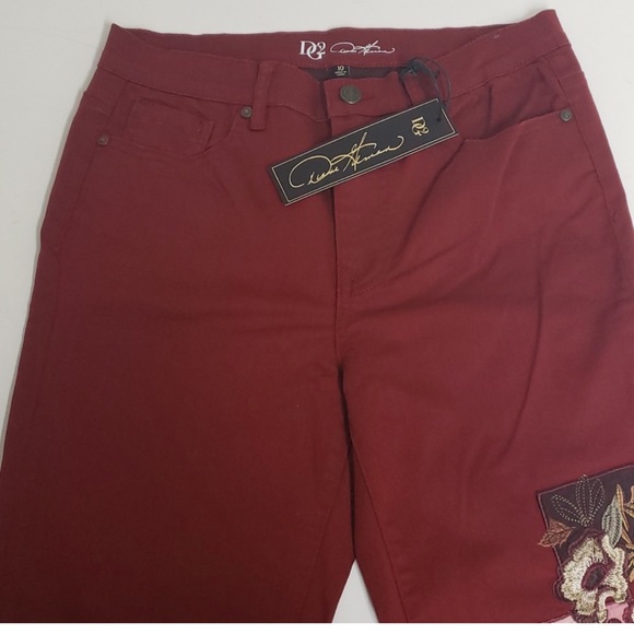 NWT DG2 Diane Gilman Stretch Embroidered Patched Skinny Jeans, Wine - Picture 2 of 6